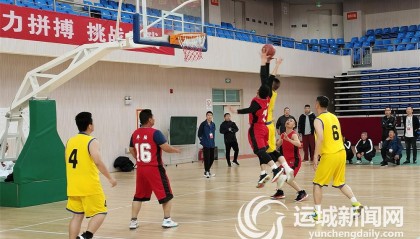  残疾人篮球锦标赛，运动员拼搏精神感人