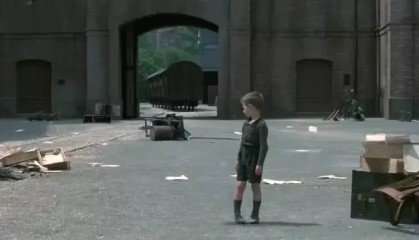  网前截击再现经典，复古打法惊艳观众