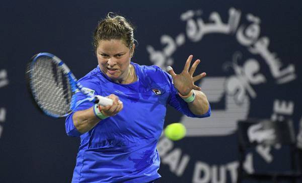  穆古鲁扎状态回暖，马德里大师赛折桂