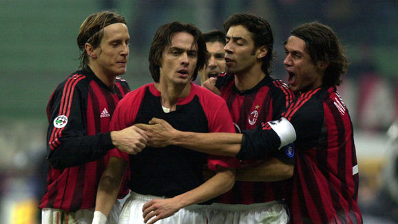  莱巴金娜发球上网战术制霸赛场